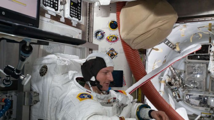 NASA Live Quelle: ESA/NASA/dpa