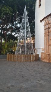 Einschalten der Weihnachtsbeleuchtung in Pájara