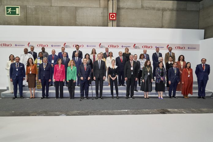 II. MM. König Felipe VI. und Königin Letizia eröffneten die FITUR 2023