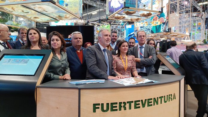 Intensiver 1. Tag endete für Team Fuerteventura auf der FITUR 2023