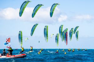 Maeder und Aldridge gewinnen den Fuerteventura KiteFoil International Open Cup