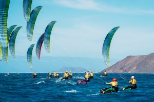 Packender Start im Fuerteventura KiteFoil International Open