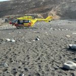 Badeunfall bei Cofete: Mann per Hubschrauber gerettet Helikopter am Strand nach Badeunfall