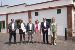 Tefía wird Gedenkstätte für LGTBIQ+ Opfer