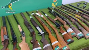 Illegale Schusswaffenwerkstatt in Las Palmas ausgehoben