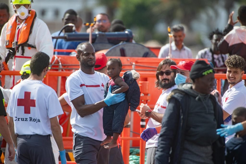 Salvamento rettet 48 Migranten auf Fuerteventura Einwanderung