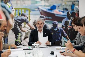 Regierung und Clavijo diskutieren über minderjährige Migranten Fernando Clavijo, Ausländergesetz, unbegleitete Minderjährige